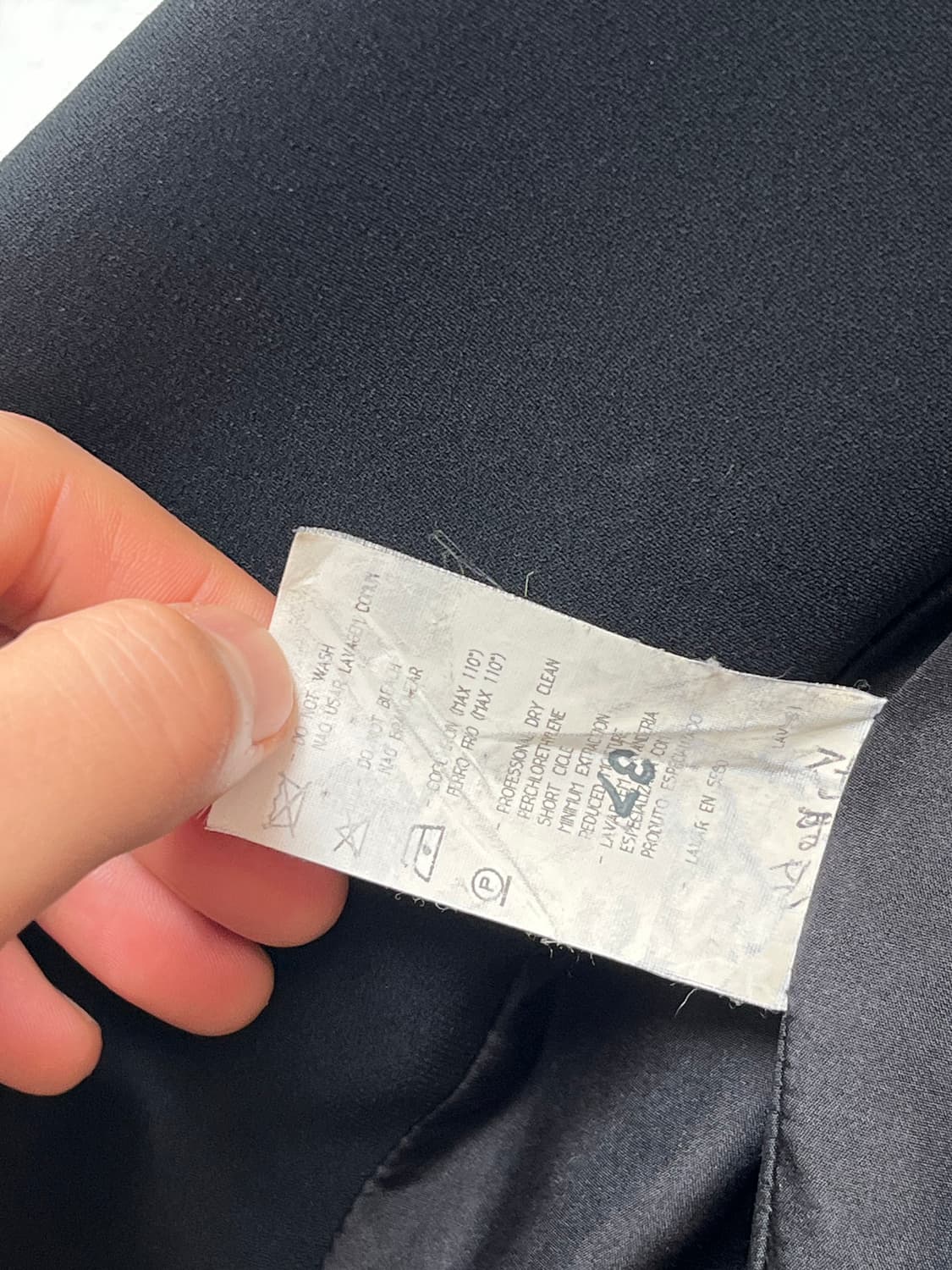 Valentino 발렌티노 모피 카라 블랙 자켓 8 상품이미지7