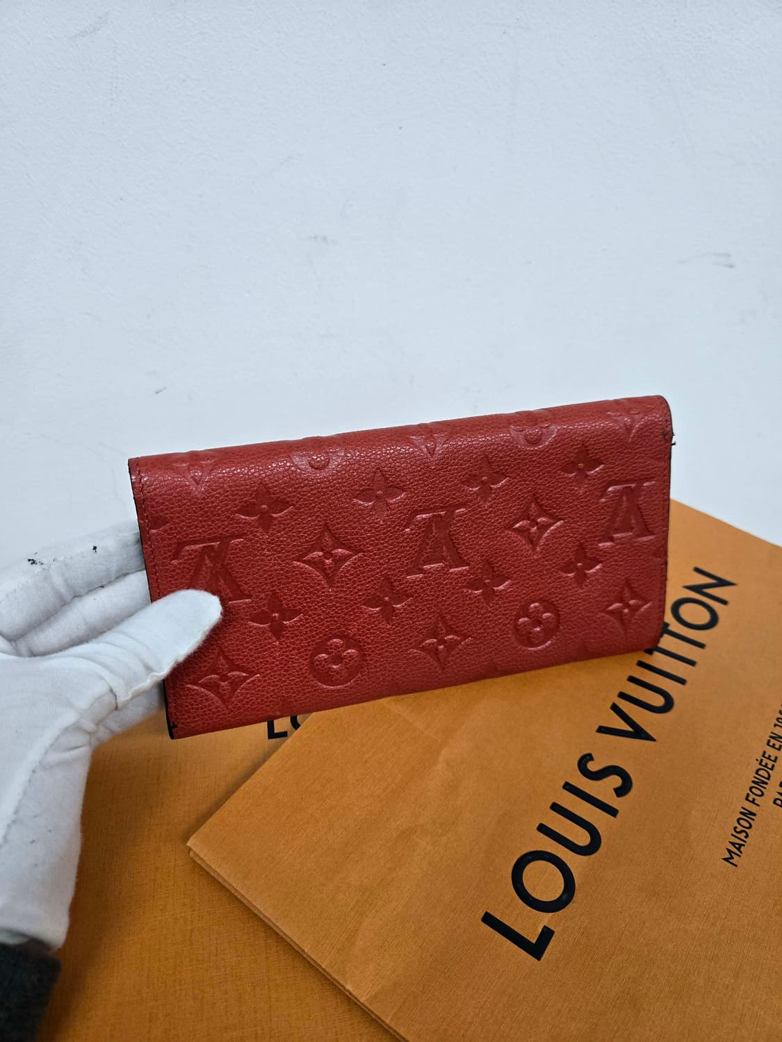 [보증서 정품] 루이비통 앙프레뜨 사라 장지갑 상품이미지1