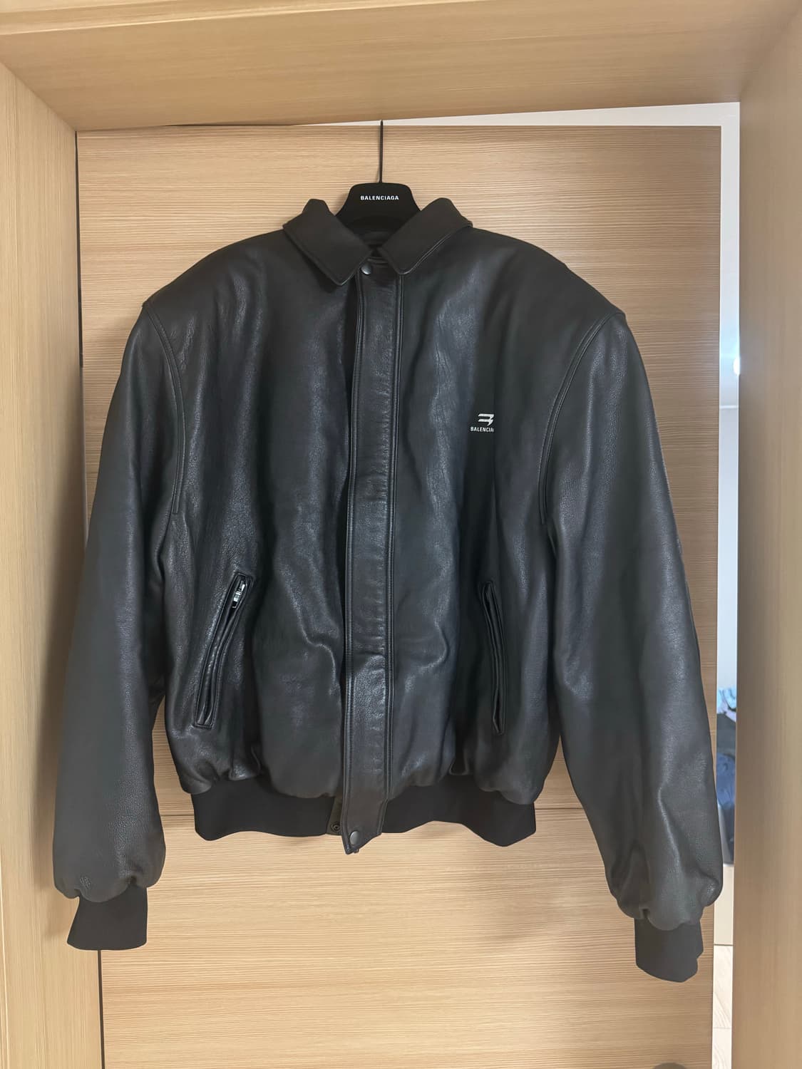 발렌시아가 택시 상품이미지1