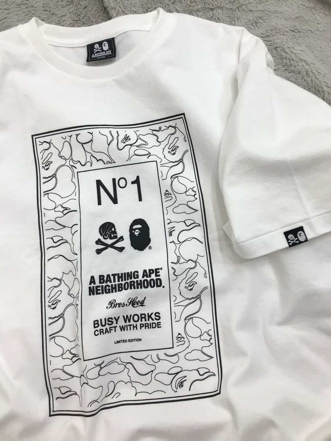 < Bape X Neighborhood Collaboration T-sh 상품이미지10
