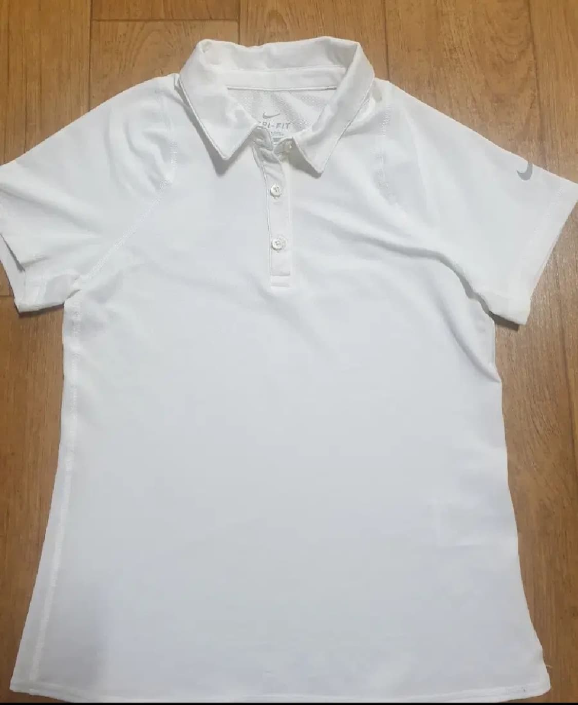 나이키 드라이핏 반팔티 80 사이즈입니다 상품이미지1