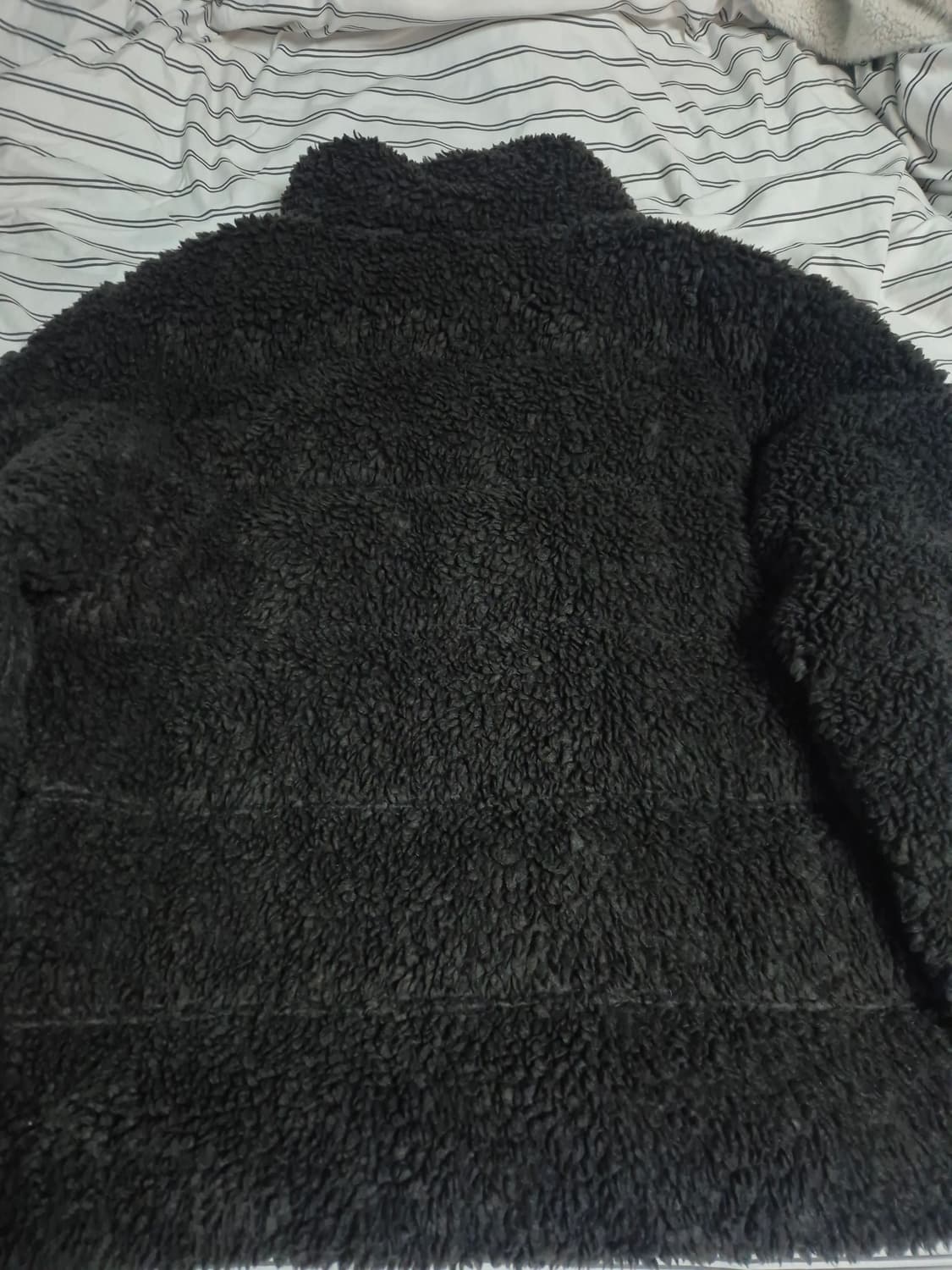 파타고니아 플리스 다운자켓 블랙 L 상품이미지2