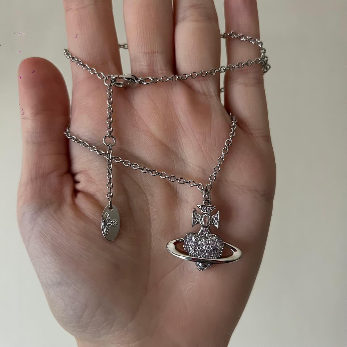 비비안웨스트우드 아그나사 바스 릴리프 네크리스 상품이미지3