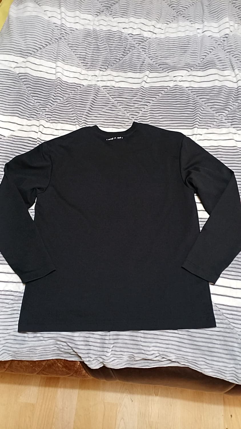 와릿이즌 긴팔 실측100 가슴51 기장66 상품이미지3