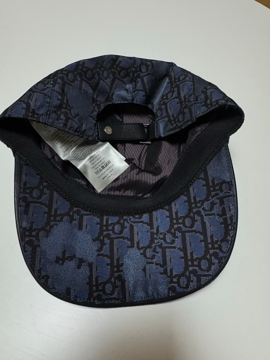 디올 오블리크 볼캡 모자 미친 가격에 판매합니다! 상품이미지8