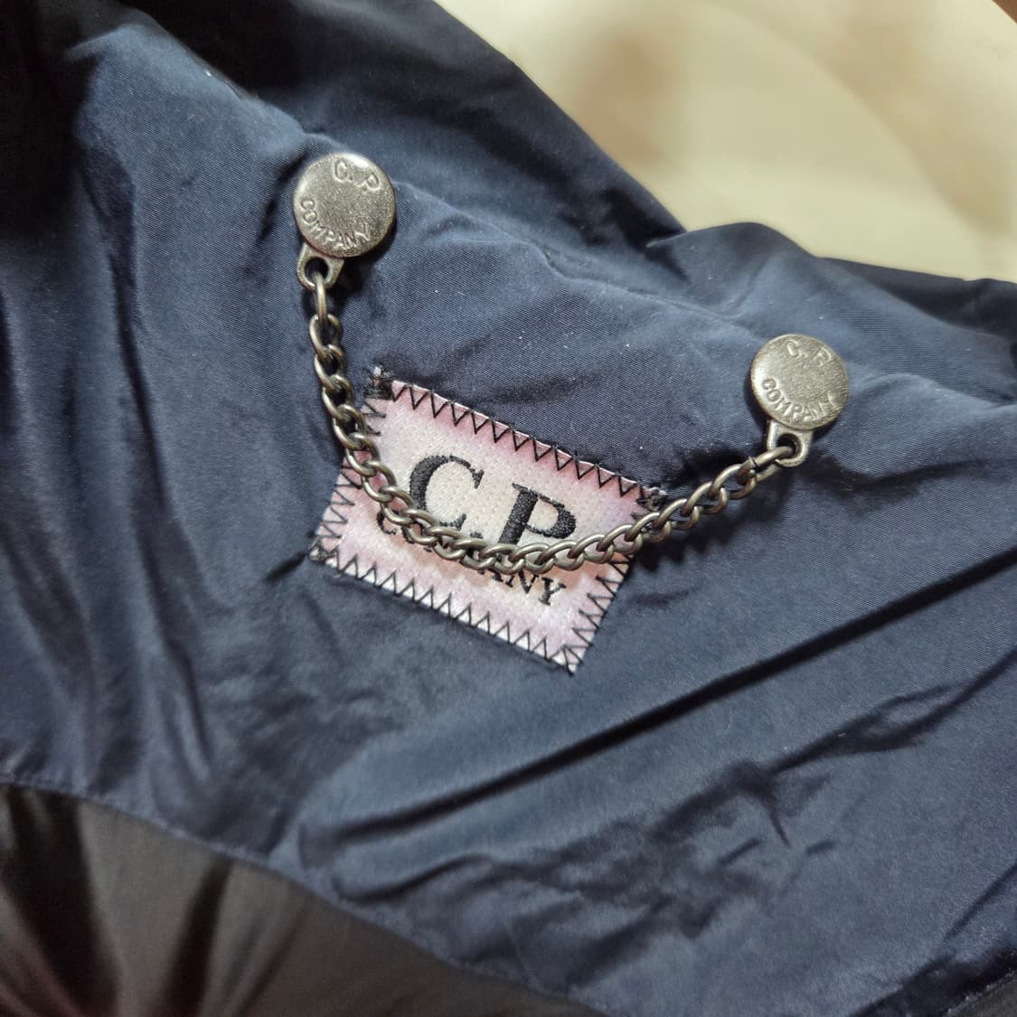 씨피컴퍼니 밀레밀리아 고글 패딩 상품이미지3