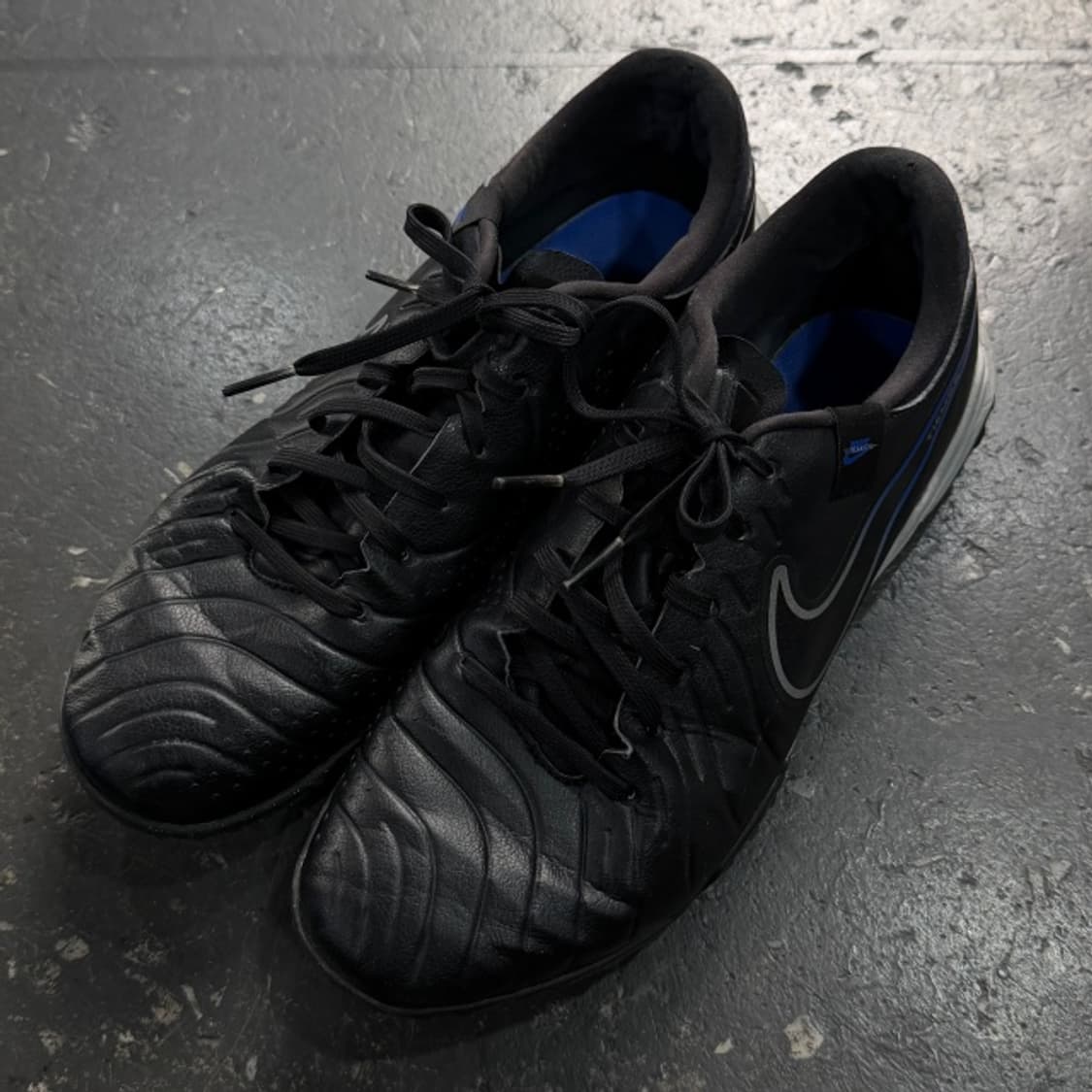 270 나이키 티엠포 레전드 10 풋살화 상품이미지3