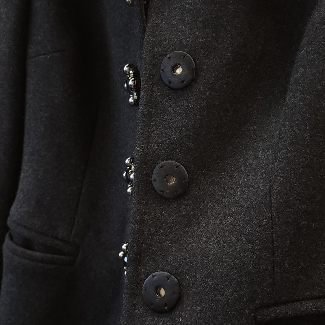 돌체앤가바나 울코트 밍크퍼 쥬얼리 버튼 버진울 코트 38 상품이미지8