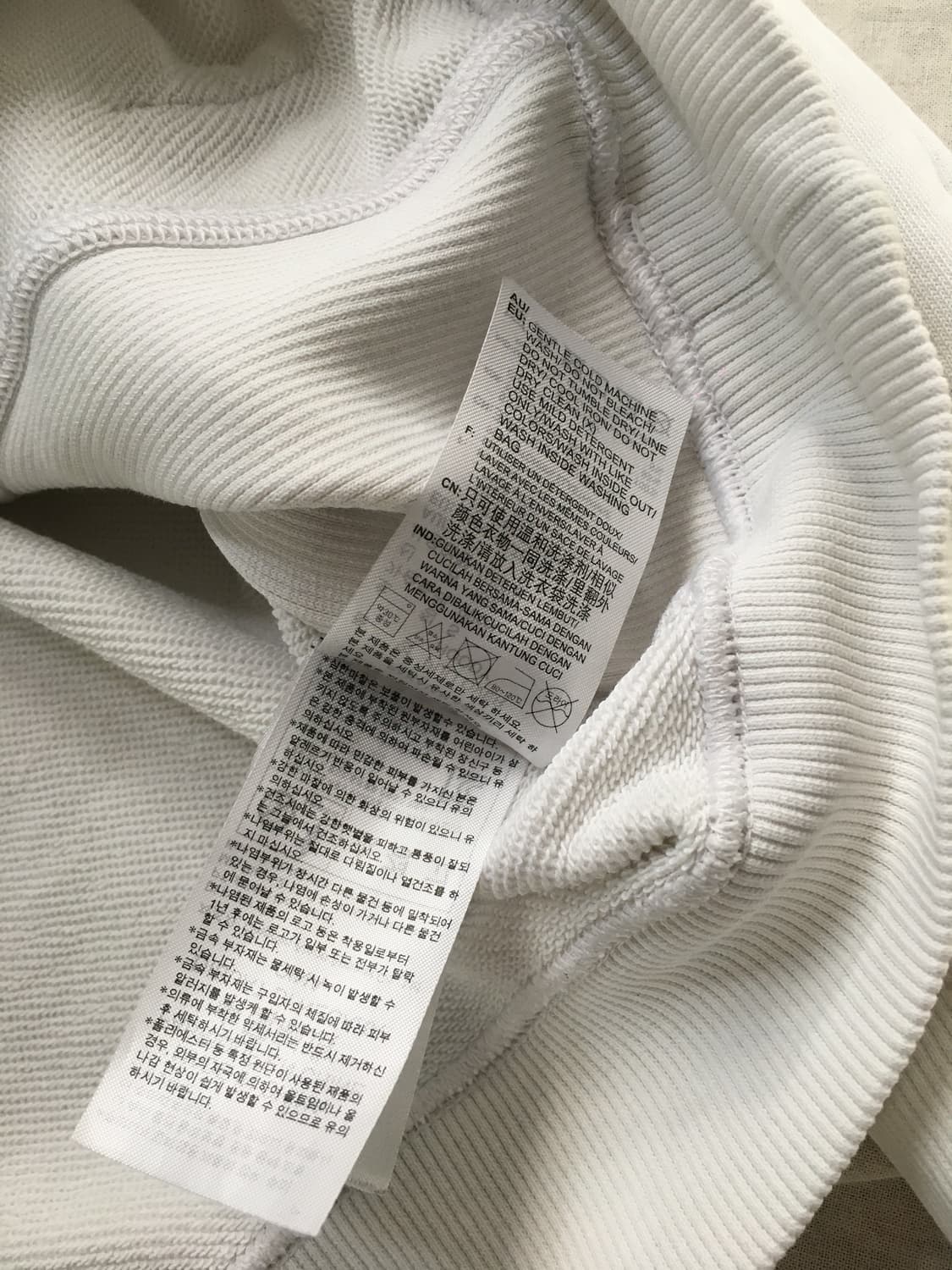 아디다스 가슴로고 후드티 상품이미지5