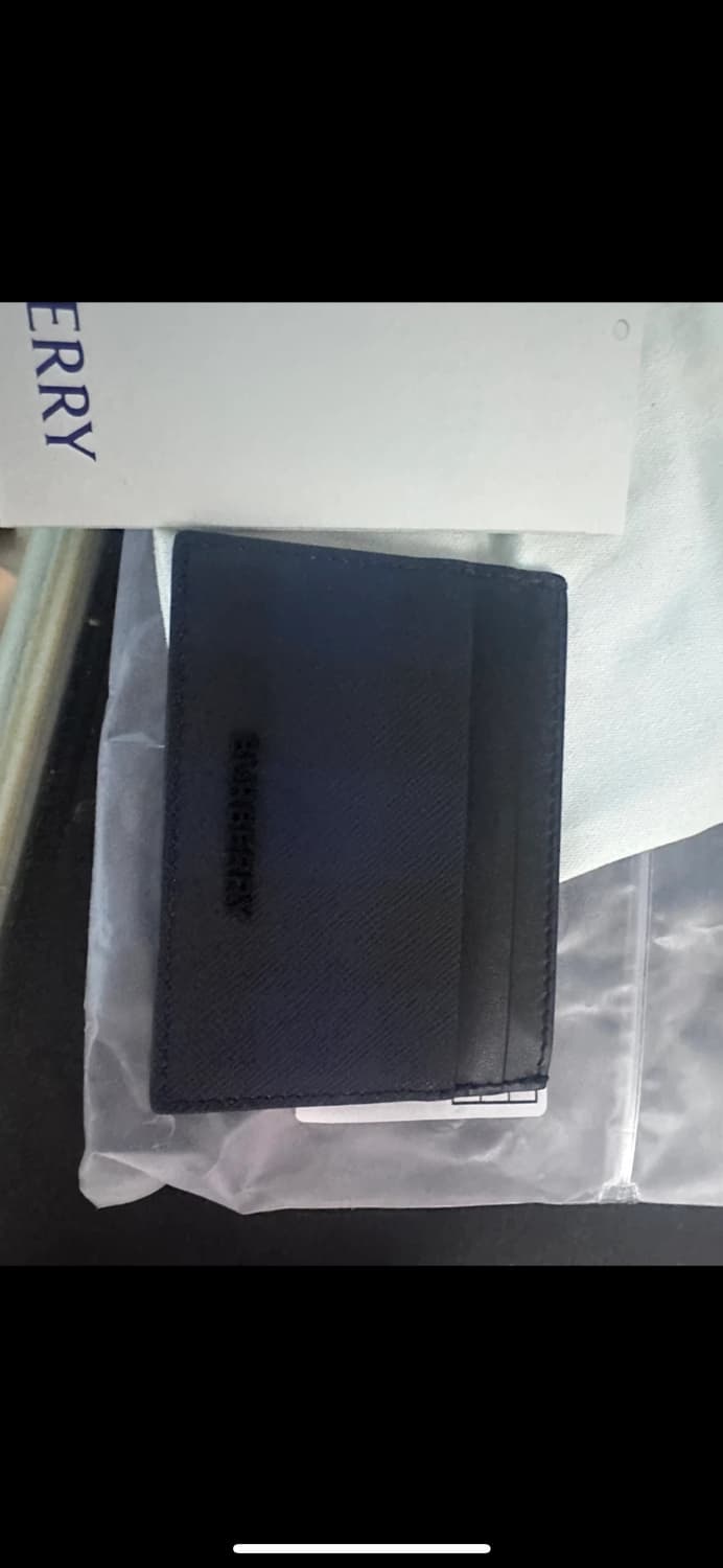 버버리 체크 카드 홀더 네이비 팝니다 상품이미지3