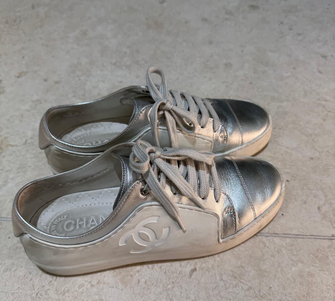 샤넬 실버 스니커즈 35.5 225cm 상품이미지2
