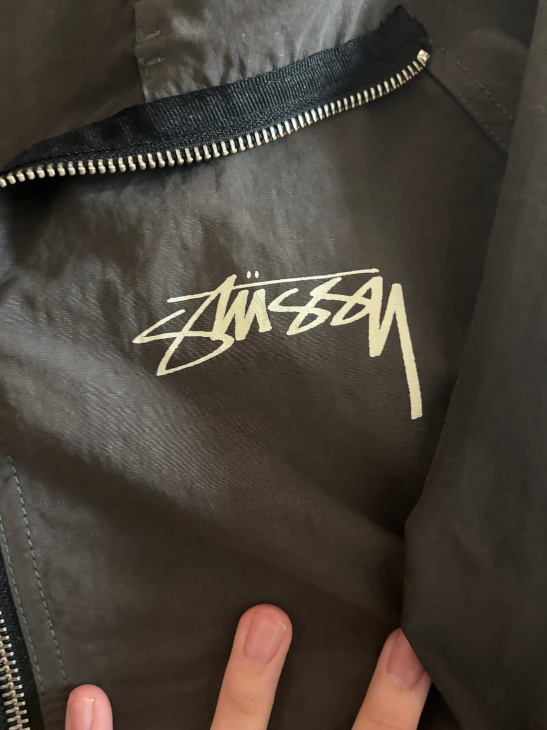 스투시 웨이브 다이 비치 쉘 자켓 블랙 상품이미지2