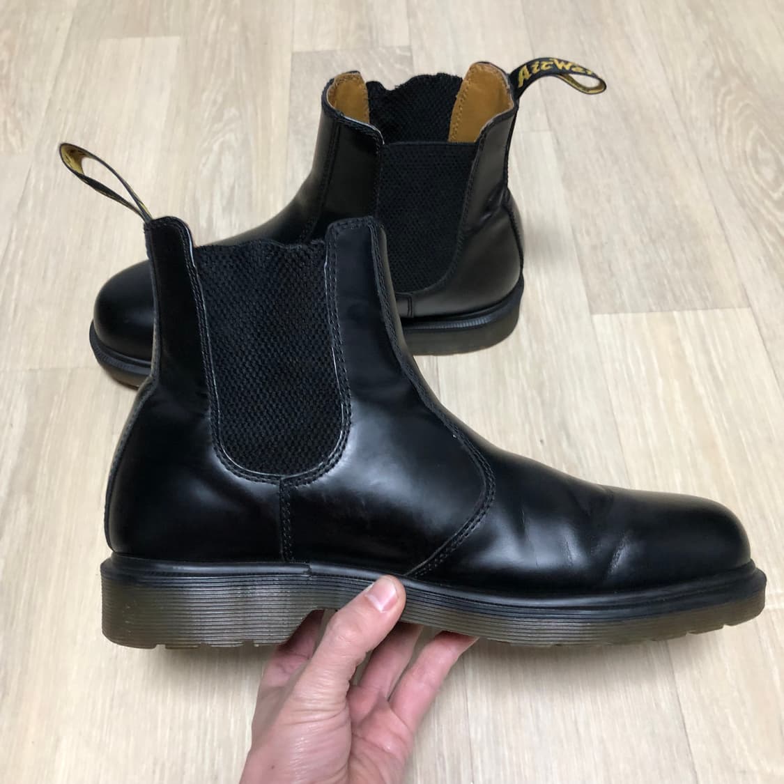 (280) 닥터마틴 Dr.martens 2976 첼시부츠 스무스레더 블랙 상품이미지2