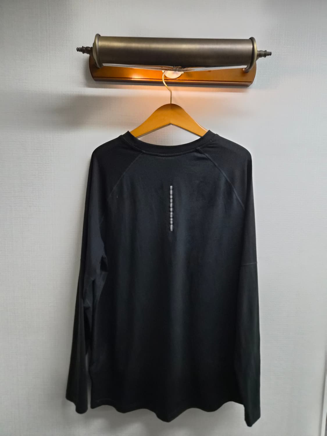 XXL) 나이키 블랙 런닝 긴팔티셔츠 팝니다 상품이미지2