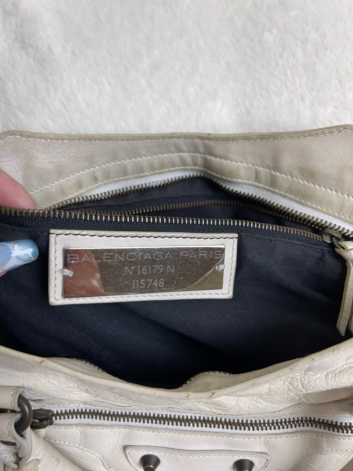 발렌시아가 모터 시티백 상품이미지8