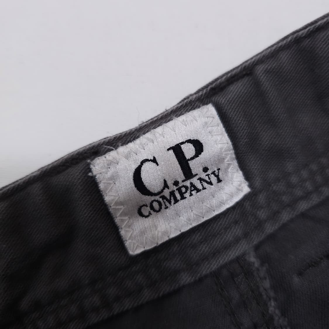 CP 컴퍼니 유틸리티 카고 팬츠 상품이미지3