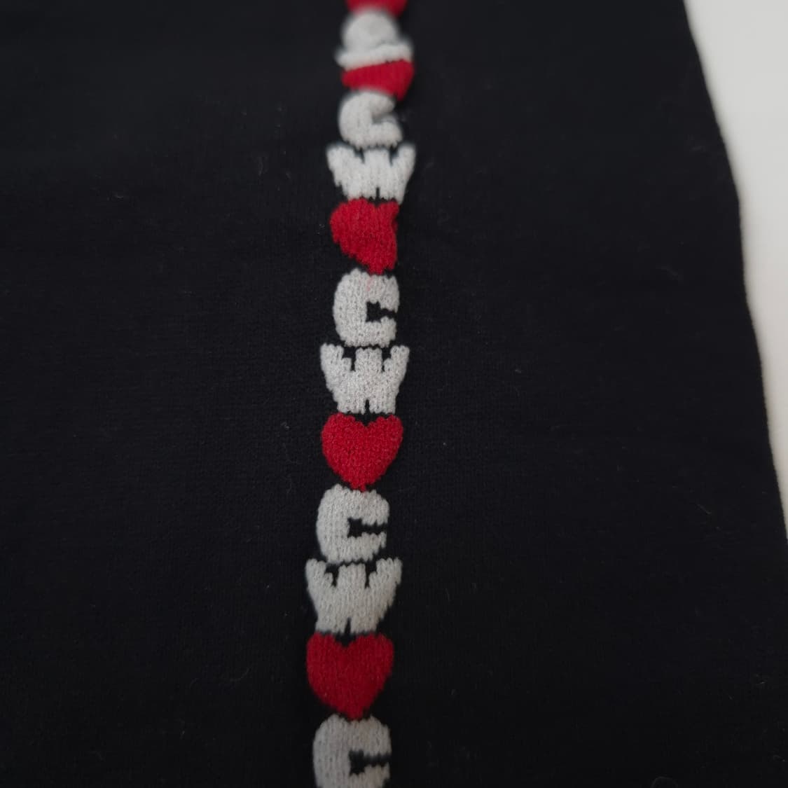 하트 레터링 세로줄 자수 블랙 타이즈 팬티스타킹 상품이미지2