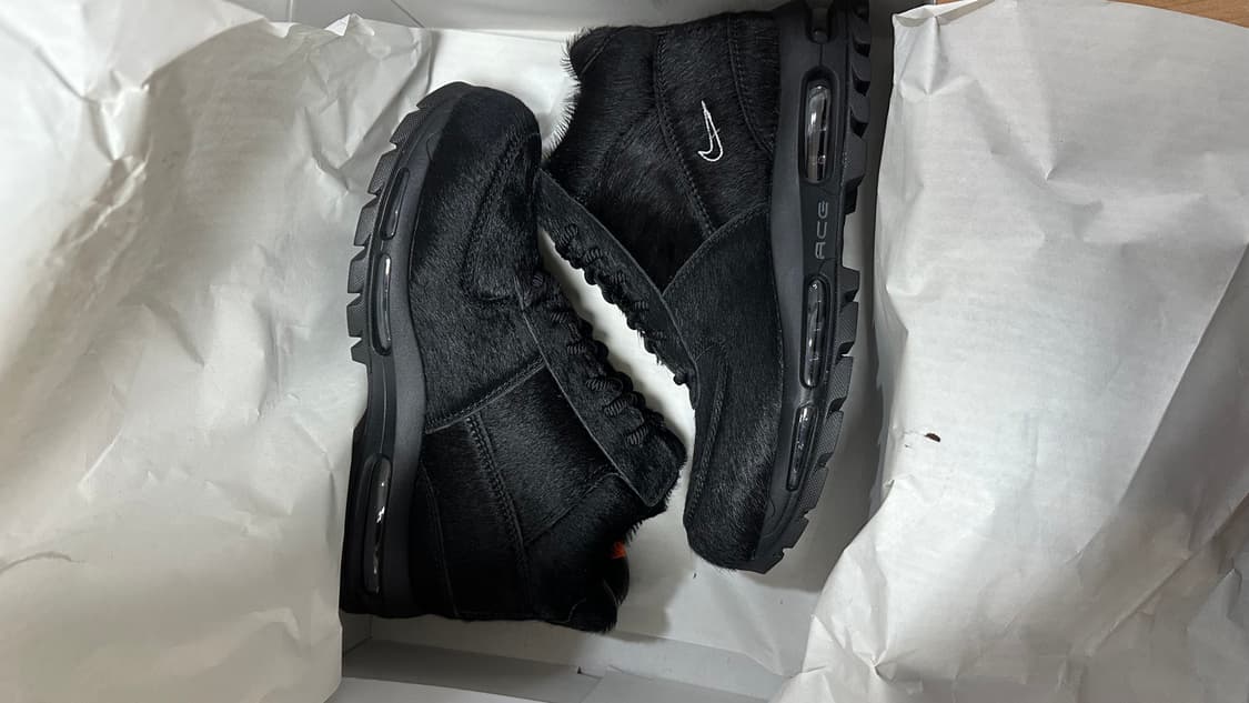 270)나이키 에어맥스 고아돔 부츠 포니헤어 블랙 상품이미지1