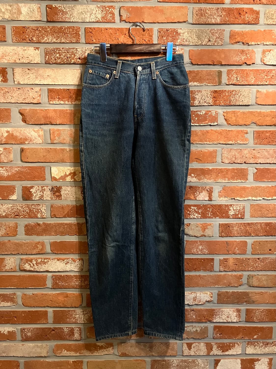 25인치 90s USA 빈티지 리바이스 501 데님 팬츠 상품이미지2