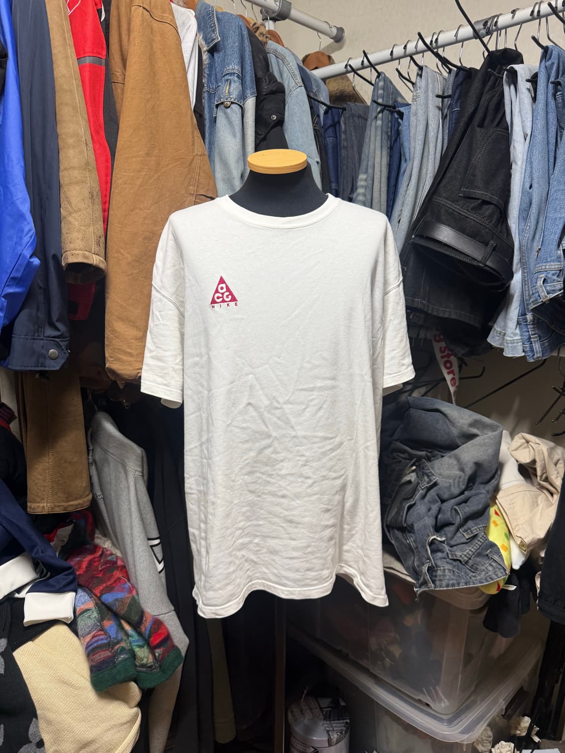 [L] 나이키 ACG 반팔 티셔츠 화이트 상품이미지1