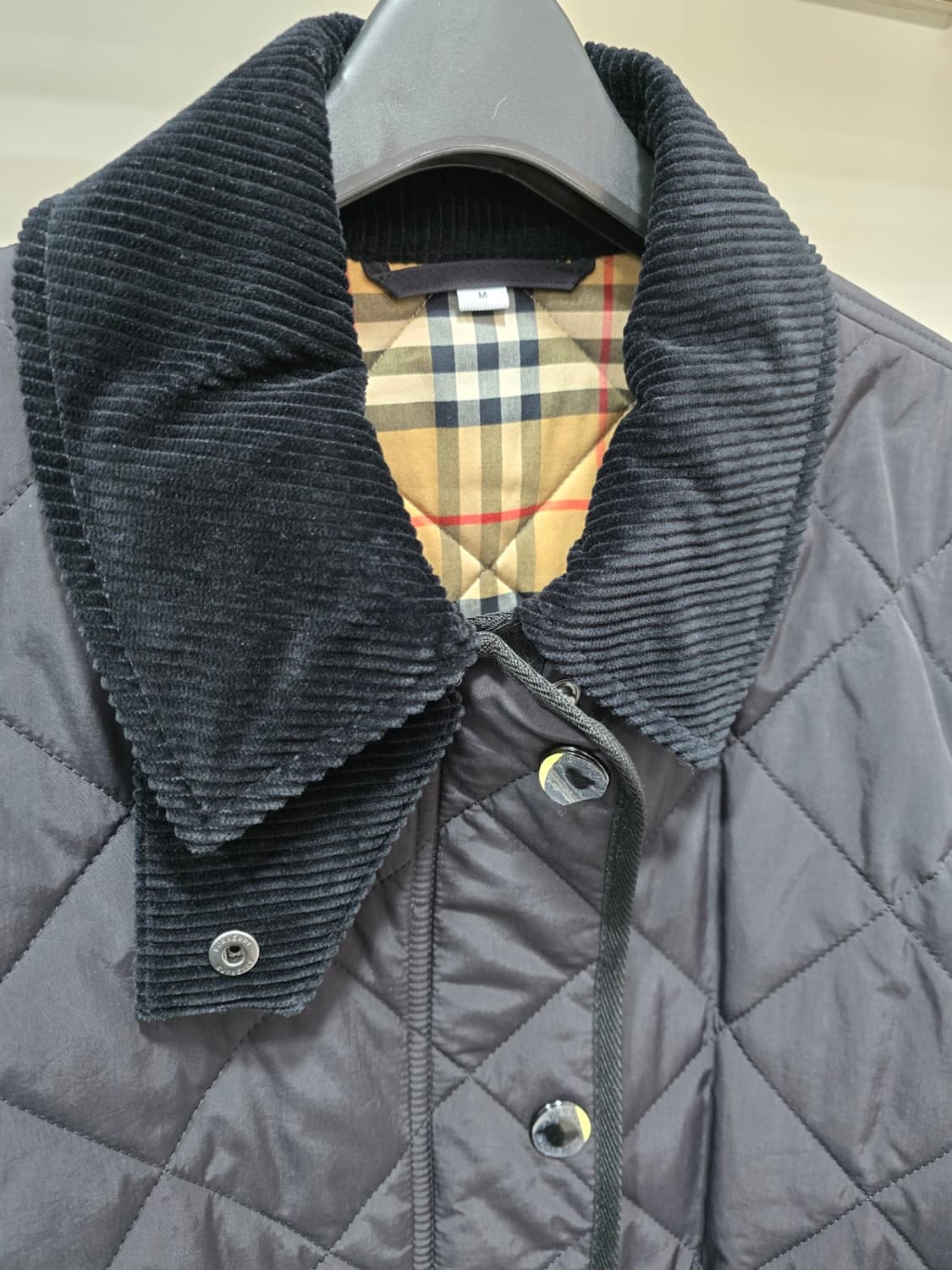 [정품/M사이즈] 버버리 블랙 퀼팅 자켓 패딩 상품이미지5