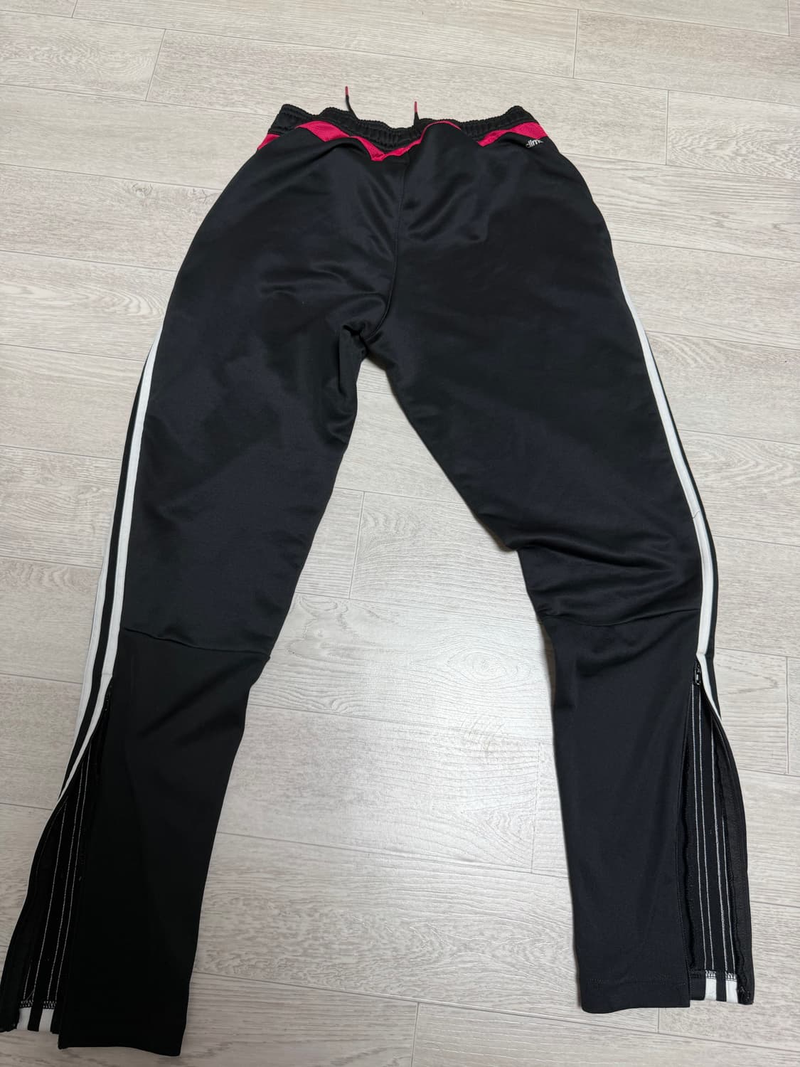 유벤투스 트레이닝 세트/ 블랙 / 상태좋음 (얼룩O) 상품이미지6