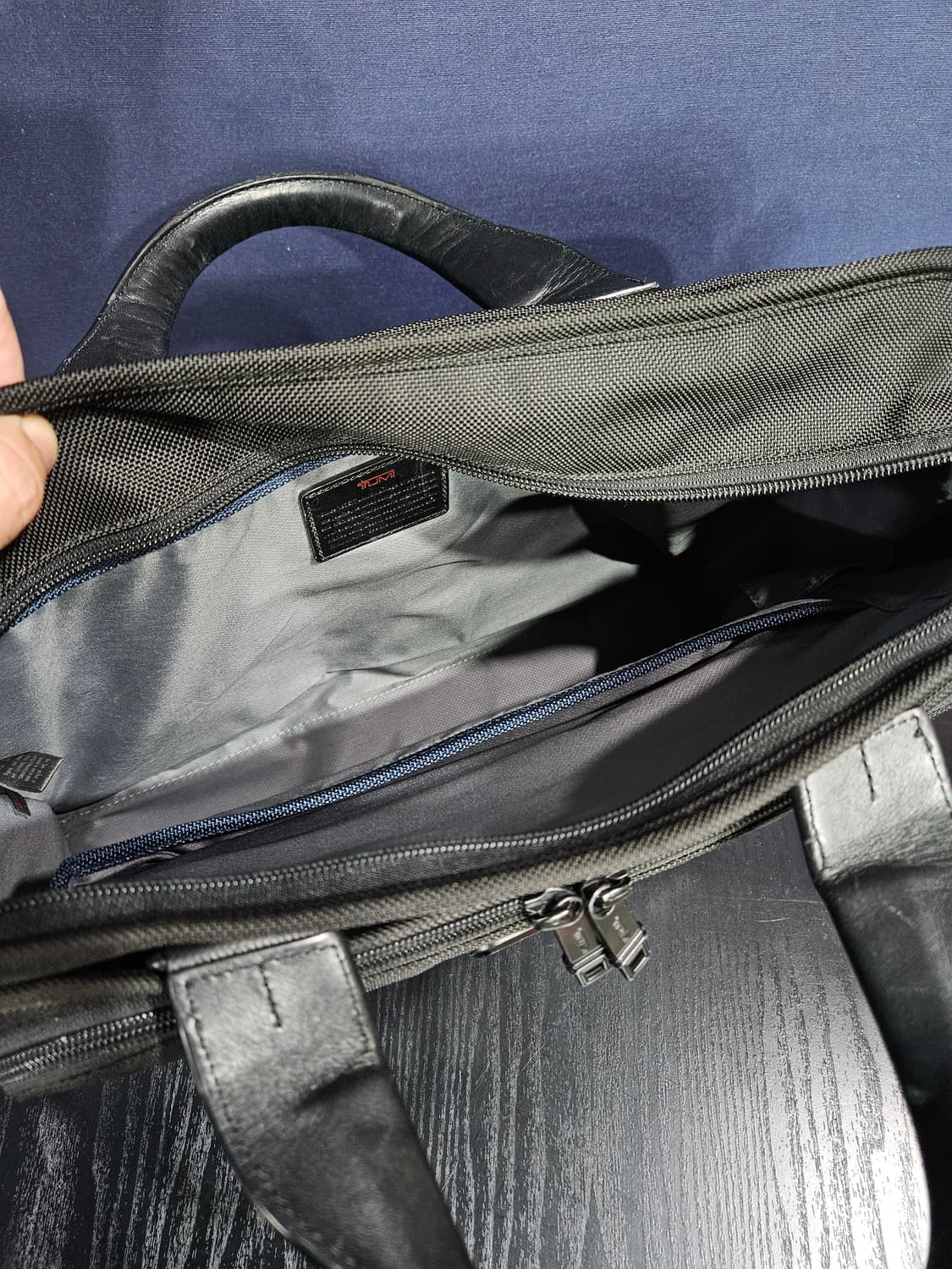 투미 블랙컬러 남성 서류가방  상품이미지9