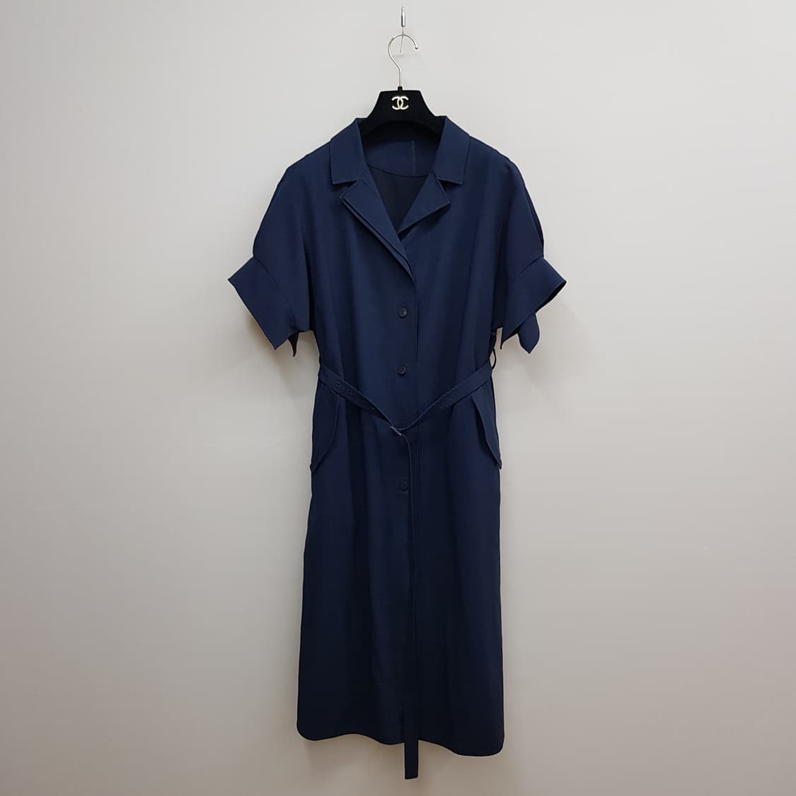 구호 KUHO 벨티드 셔츠형 원피스 세트 4사이즈 (이너 슬립 포함) 상품이미지1