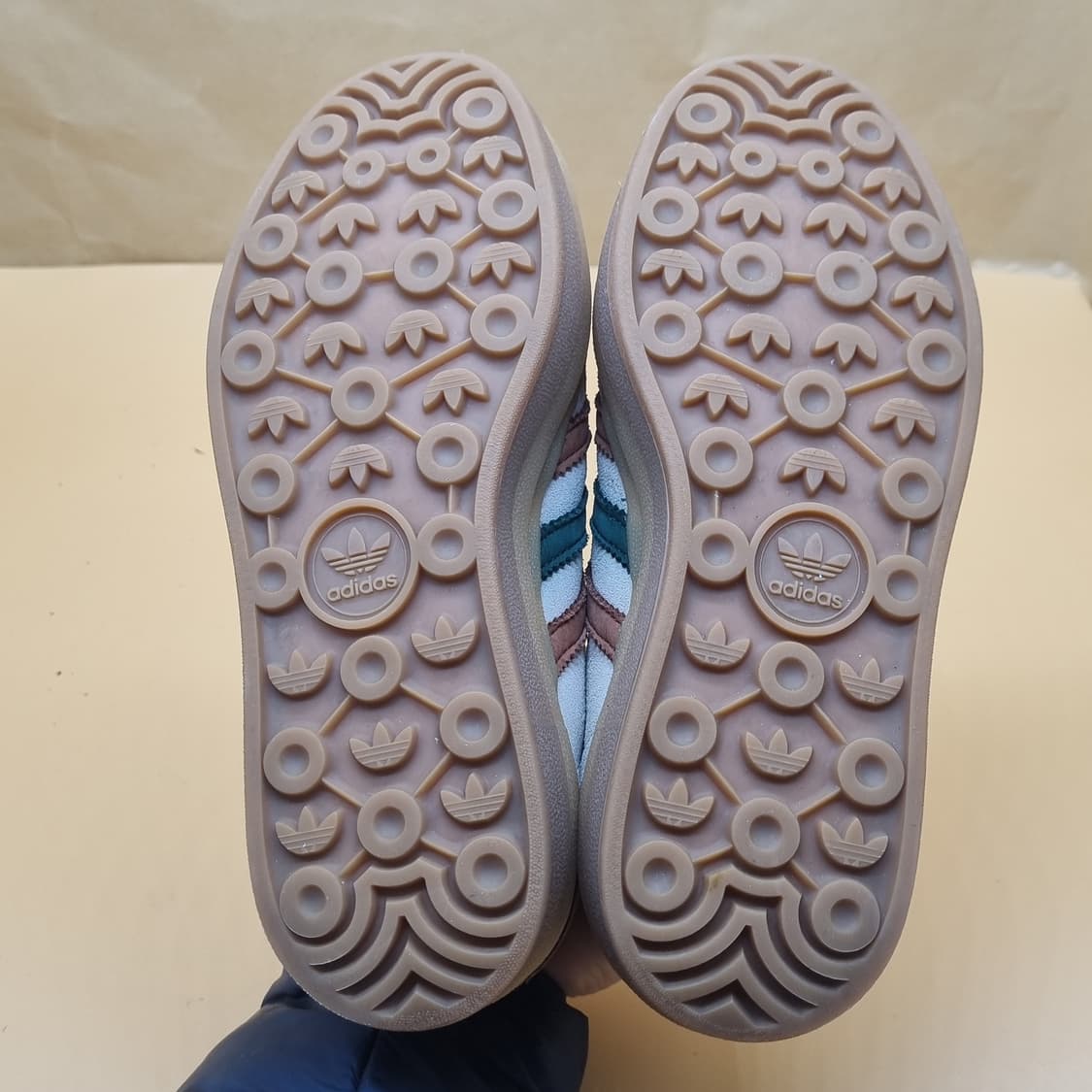 아디다스 가젤 골드 스니커즈225 상품이미지3