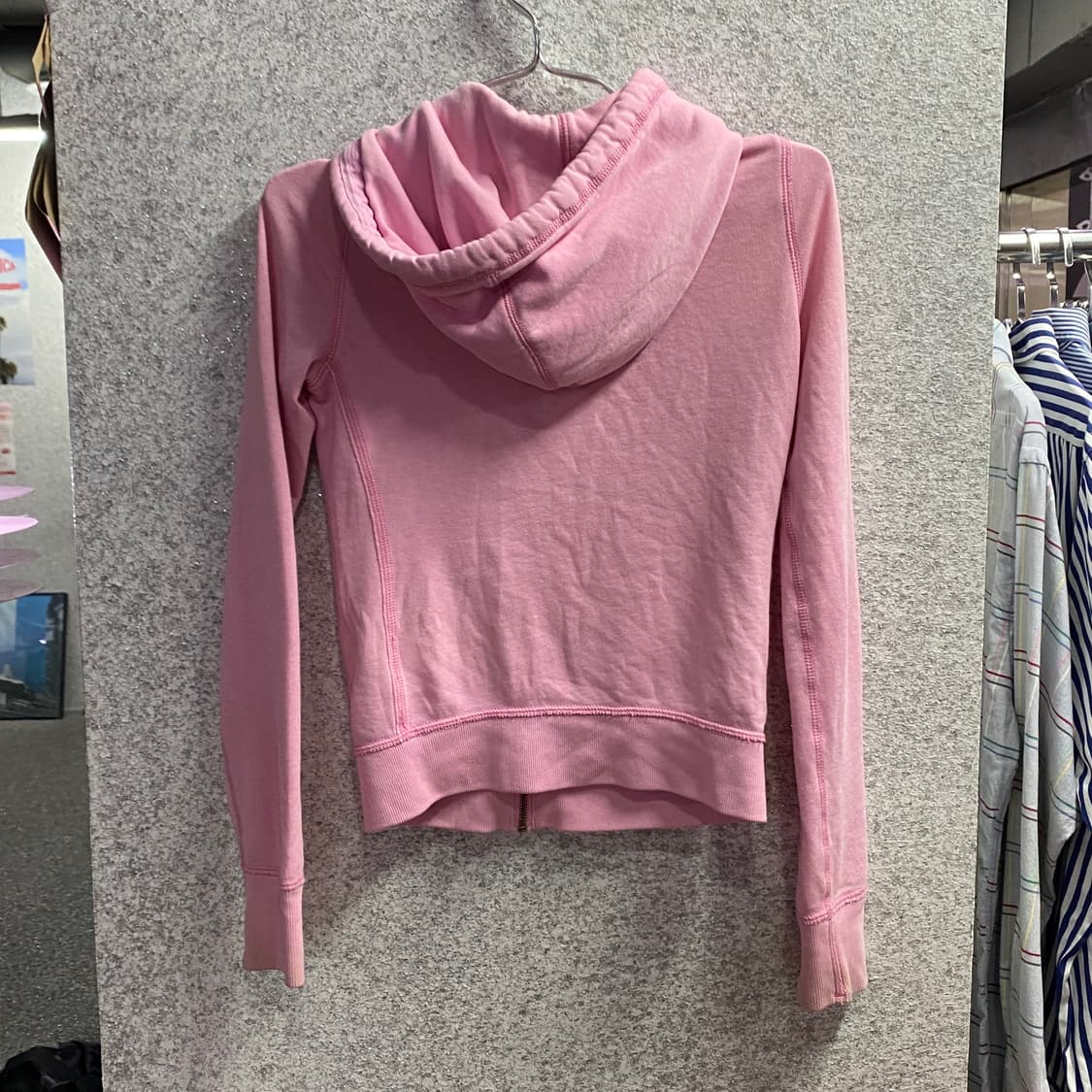 아베크롬비 앤 피치 라이트핑크 후드집업 B4676  상품이미지4