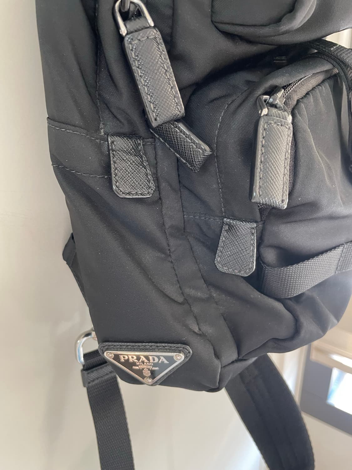 프라다 리나일론 슬링백팩 상품이미지4