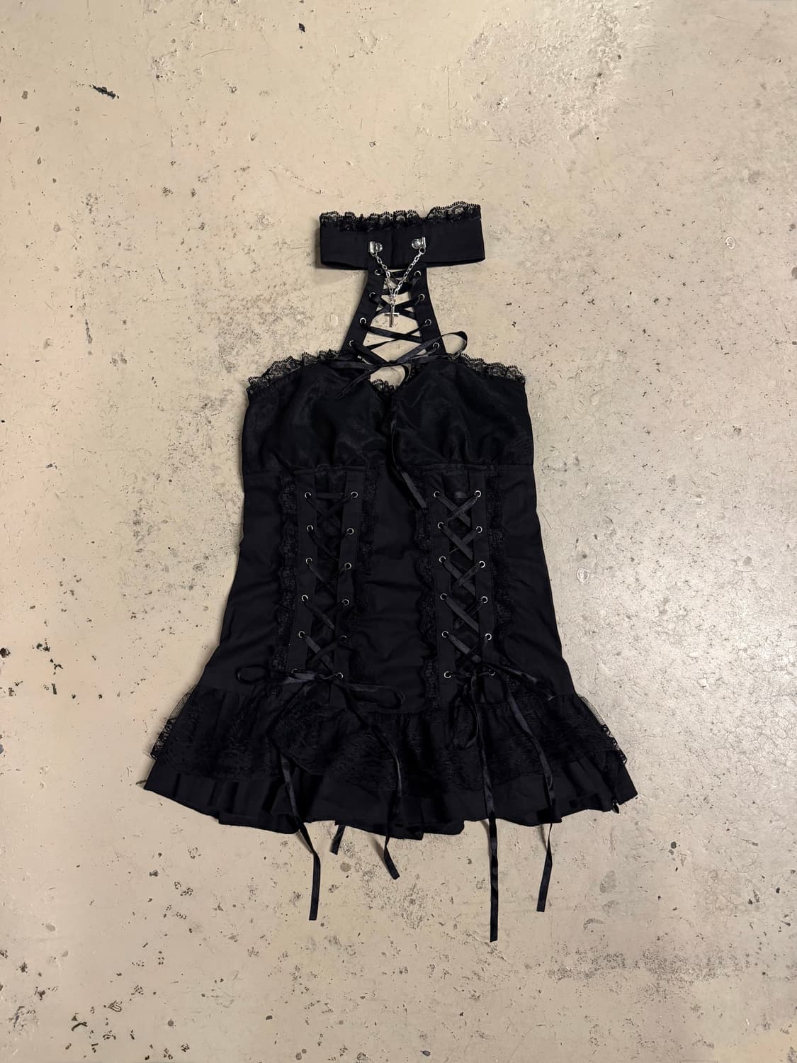 Drug honey choker eyelet detail top 상품이미지2
