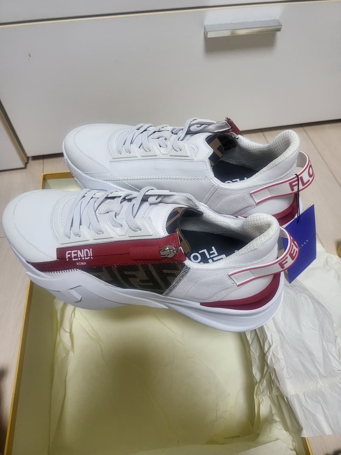 펜디자카드스니커즈 상품이미지3