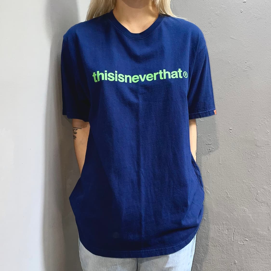 thisisneverthat 네이비 반팔 상품이미지1