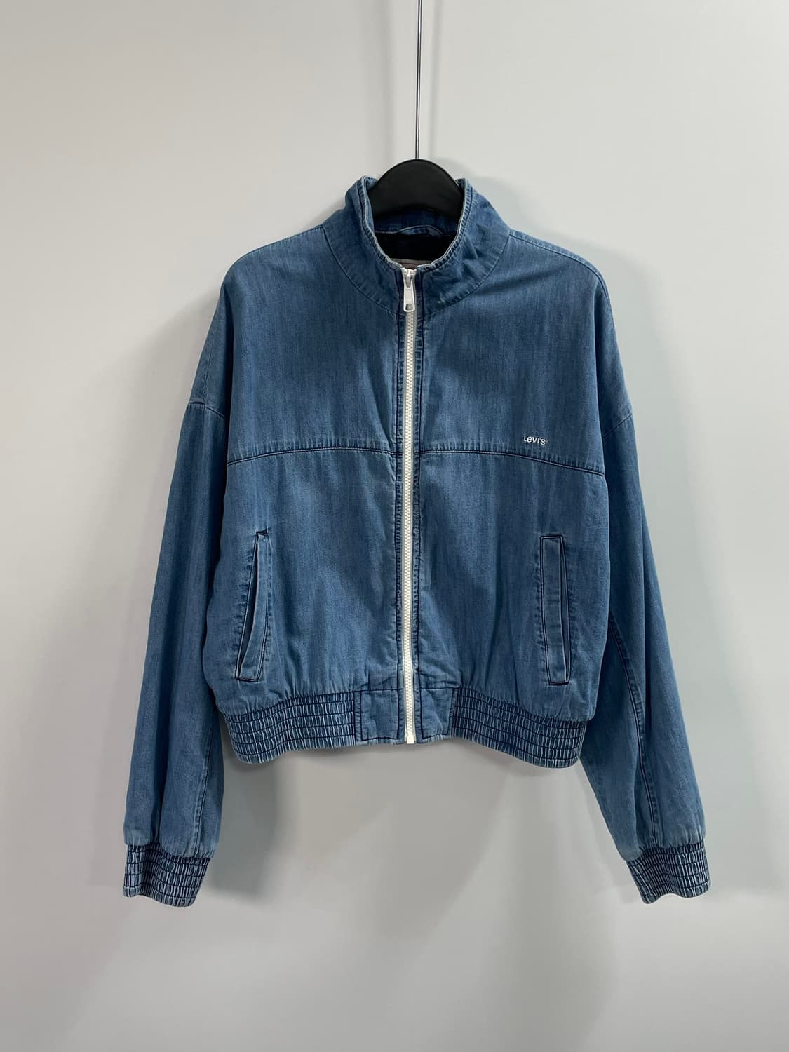 리바이스 우먼스 블루종 크롭 자켓 (on.477) 상품이미지1