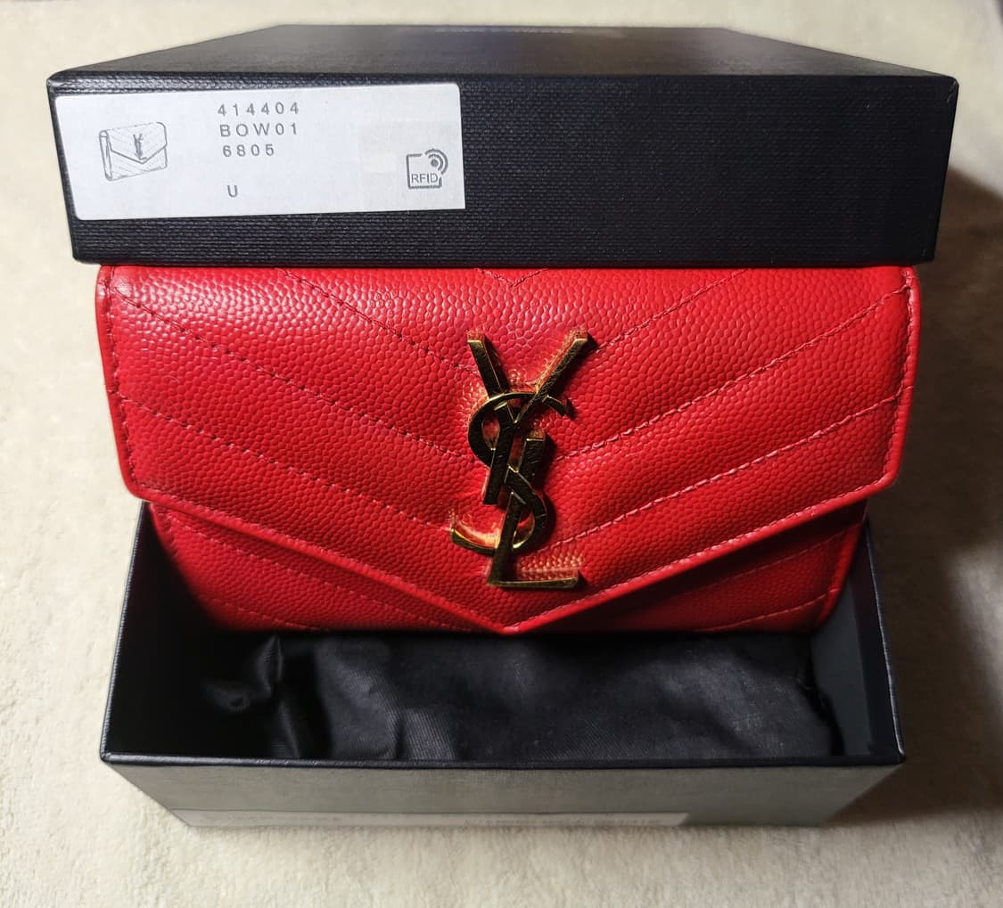 생로랑 마틀라세 반지갑 레드금장 상품이미지10