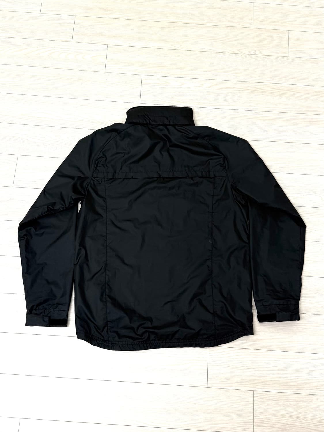 아스날 나이키 바람막이 상품이미지2