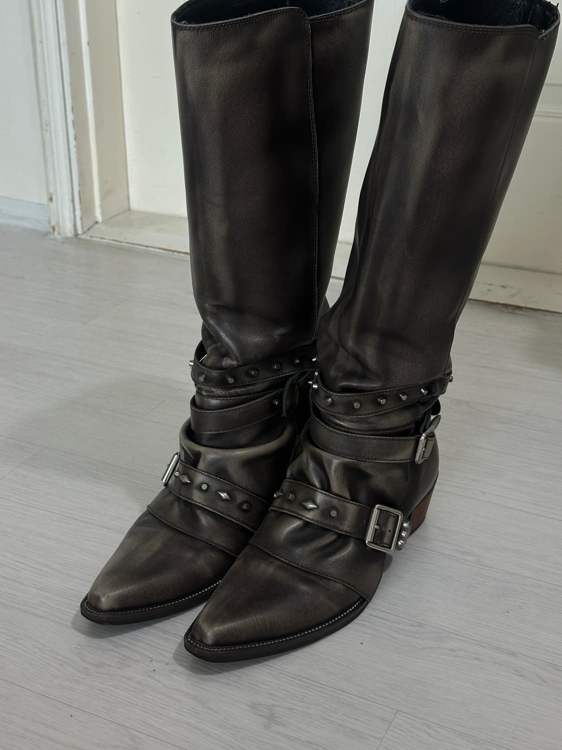 러프넥 카니아 250 브라운 상품이미지5