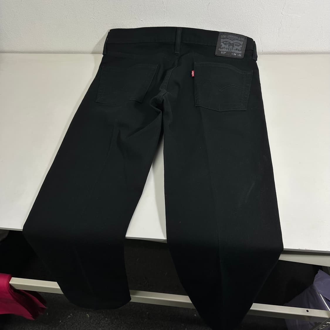 34 리바이스513 슬림스트레이트 블랙진 상품이미지3