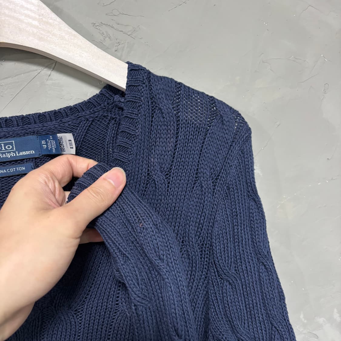 폴로 랄프로렌 피마코튼 꽈배기 브이넥 니트 네이비 상품이미지6
