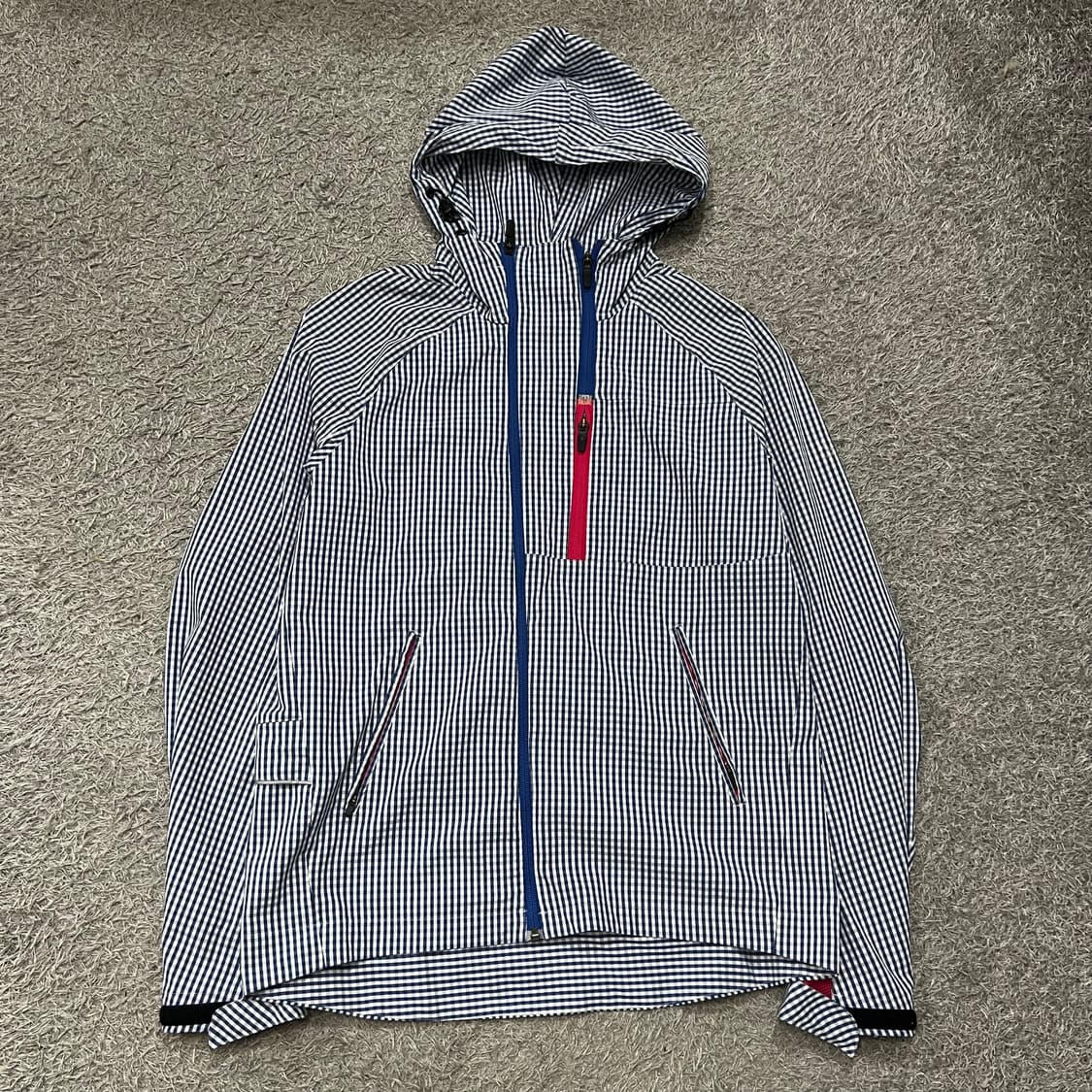 [100] 데상트 바람막이 상품이미지2