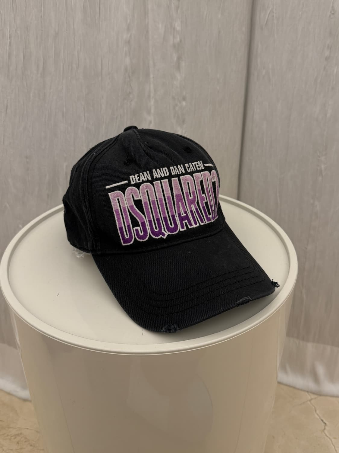 디스퀘어드2볼캡팝니다 상품이미지2