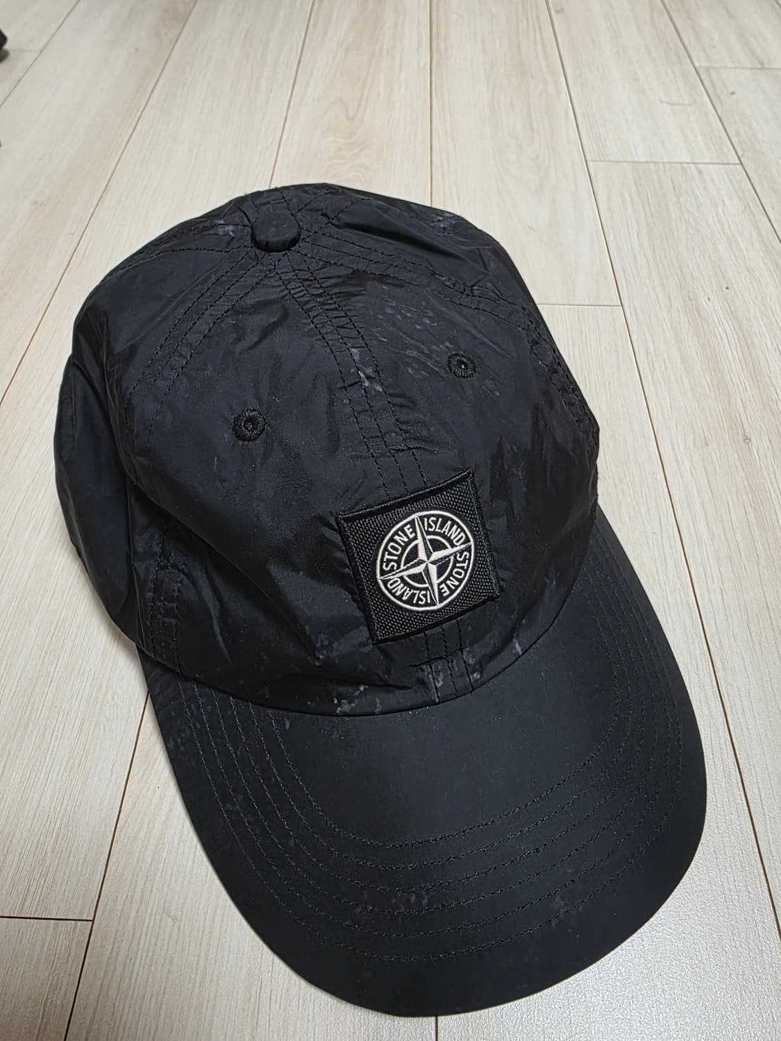 슈프림x스톤아일랜드 페인티드 카모 나일론 캡 블랙 상품이미지1