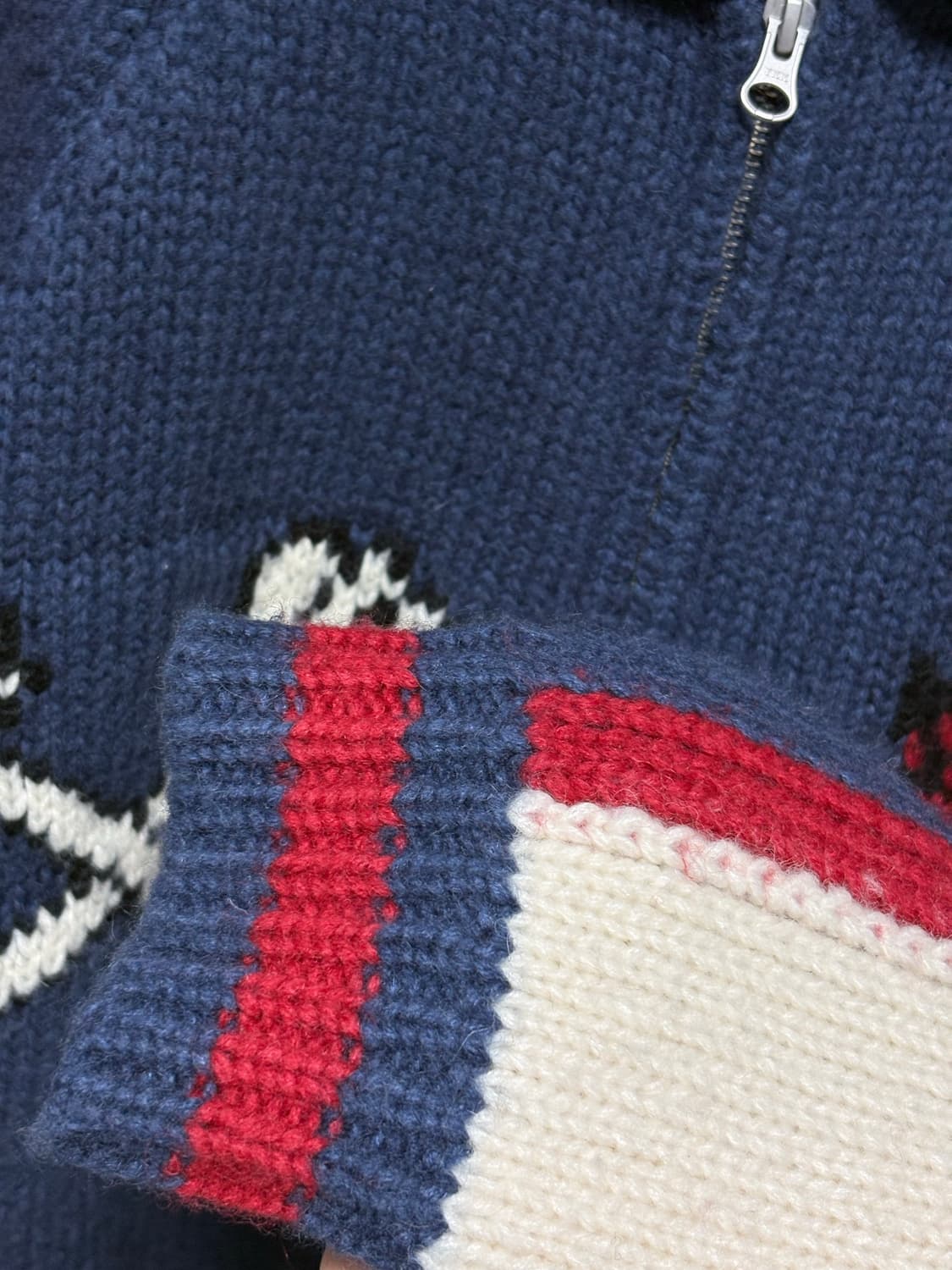 나이스고스트클럽 스컬 코위찬 스웨터 집업 상품이미지4