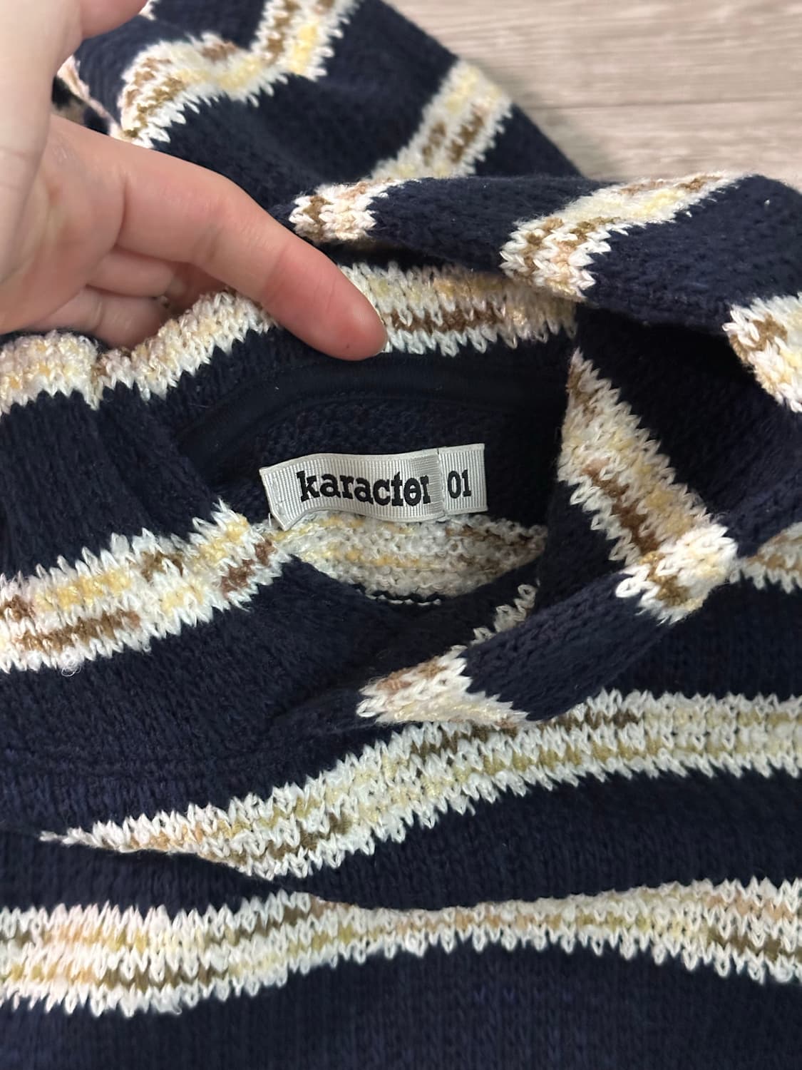 01사이즈 카락터 니트 후드 네이비 상품이미지2