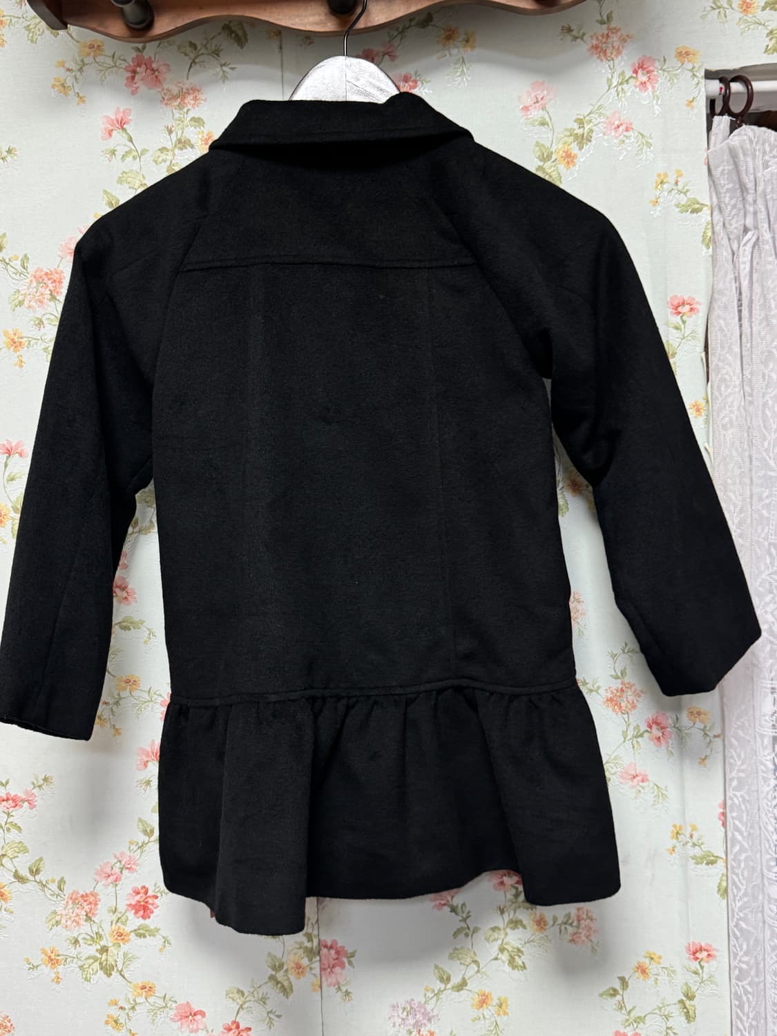 리본 프릴 원피스 코트 상품이미지2