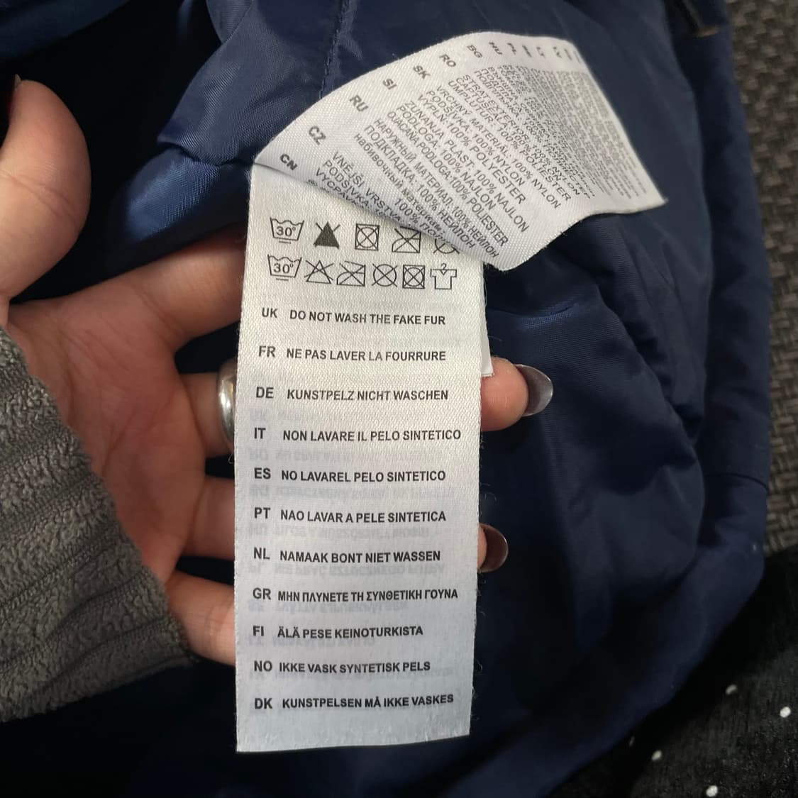 칼하트 네이비 멀티 포켓 앵커리지 패딩 XS 상품이미지7