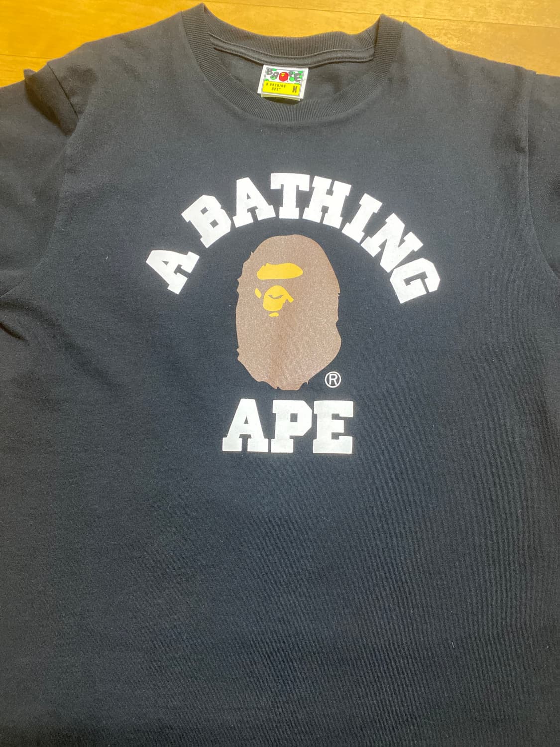 베이프 롱슬리브 사이즈m 판매합니다 상품이미지2