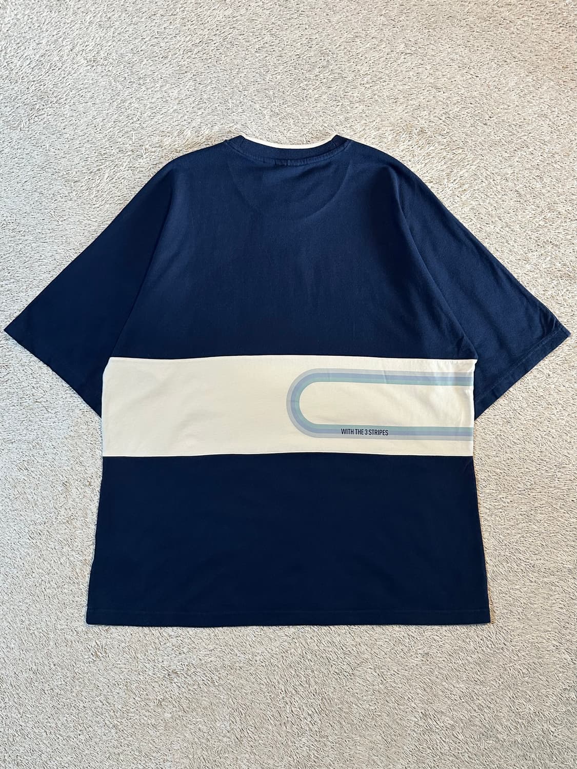 아디다스 ADIDAS 블로크팝 반팔 티셔츠 네이비 상품이미지3