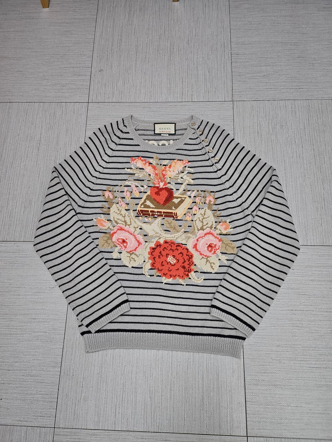 구찌 플라워 자수니트 국내100사이즈  상품이미지1